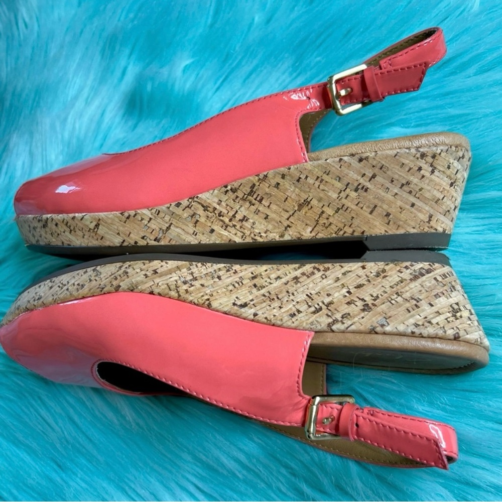 Clarks Artisan Patent LEATHER Coral Slingback Open Toe Wedge Sandals Women’s 5 - Picture 5 of 12